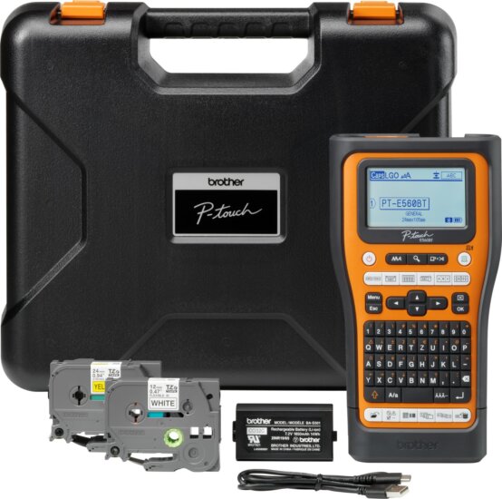 Brother PT-E560BTVP Feliratozógép + Akkumulátor készlet - Fekete