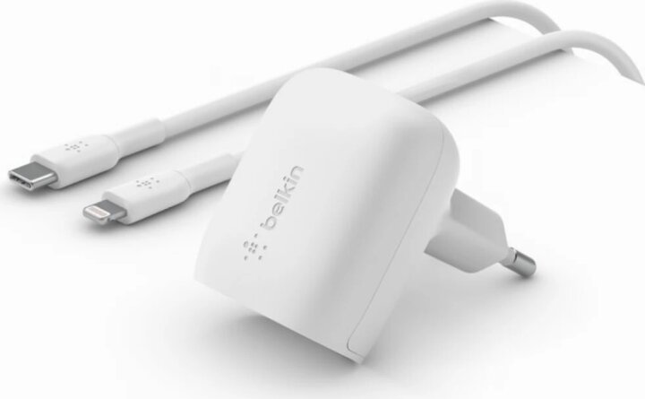 Belkin BOOST Charge 20W USB-C Hálózati Töltő + 1m Lightning kábel - Fehér