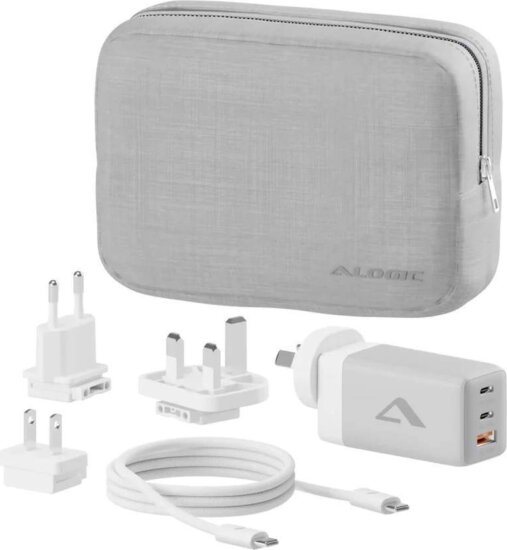 Alogic WCM3X67G USB-A / 2x USB-C Utazó Hálózati Gyorstöltő Adapter 67W + USB-C Kábel 2m - Fehér