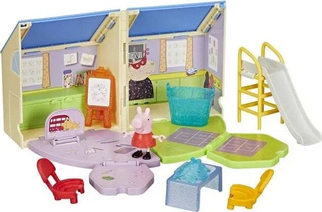 Hasbro Peppa malac - Peppa kinyitható játszócsoportja 9 darabos játékszett