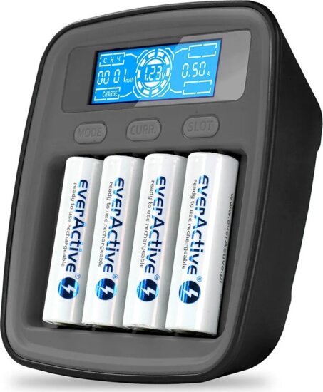 EverActive NC1000M v2 Profi AA / AAA NiMH USB-C Akkumulátor töltő + 4db elem