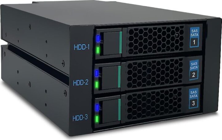 Fantec 2551 WR-C2131-12G/6G 3x 3.5"/2.5" HDD/SSD Backplane - Fekete