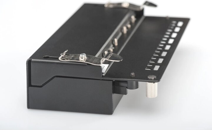 Digitus AN-25188 DIN Sín Rögzítőkészlet Asztali Patch Panelhez