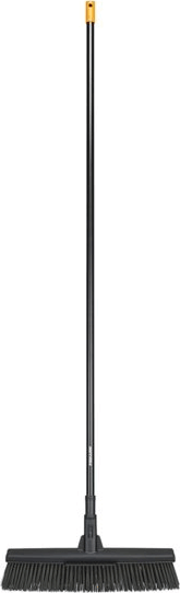 Fiskars Solid Univerzális Kültéri Seprű - (L)