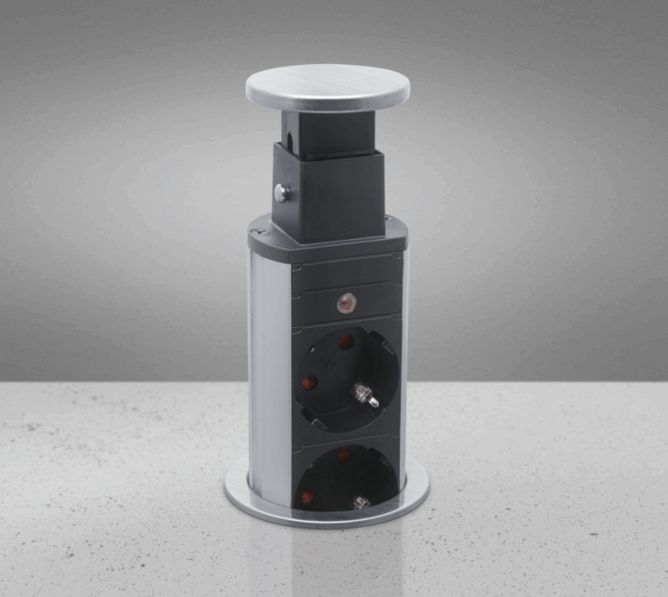 DELIGHT 3-as rejtett hálózati elosztó + 2 x USB 1.5m