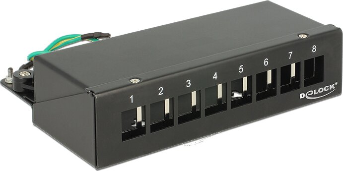 Delock 43338 Asztali / sínre szerelhető patch panel - 8 port