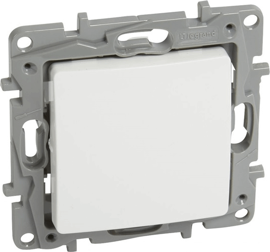 Legrand 764501 Niloé Beltéri fali villanykapcsoló