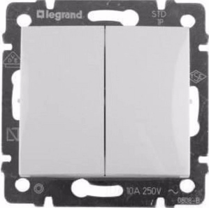 Legrand 774408 Valena Life Beltéri kettős fali villanykapcsoló