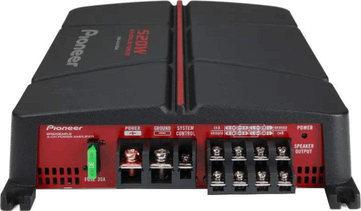 Pioneer GM-A4704 520W 4 csatornás erősítő