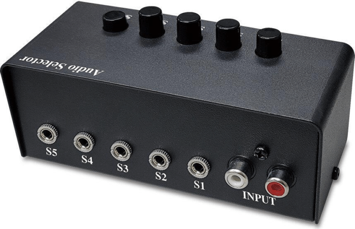 Genius Stereo Switching Box Genius Stereo Switching Box