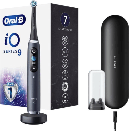 Oral-B iO Series 9 Magnetikus Elektromos fogkefe tokkal - Fekete