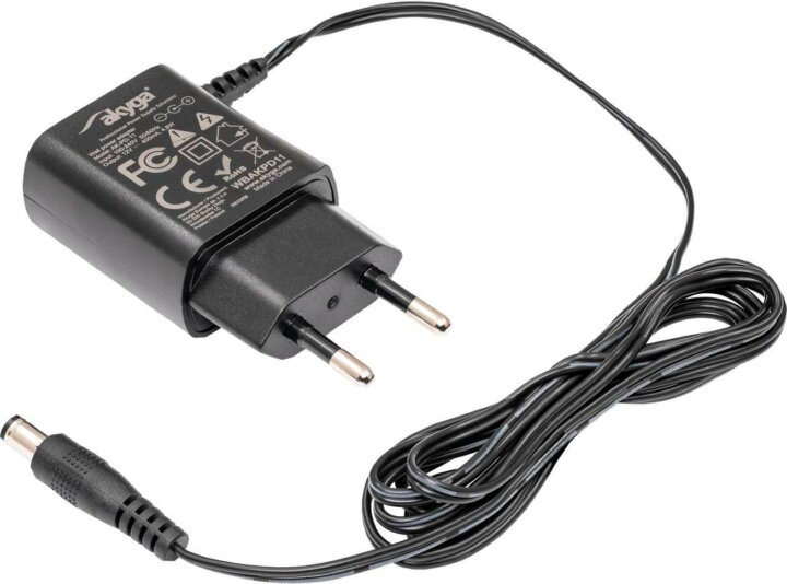 Akyga AK-PD-11 4.8W Braun Borotva Hálózati Töltő Adapter