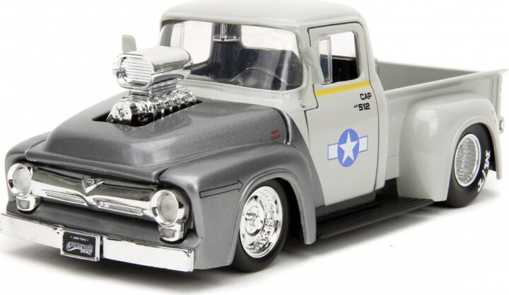 Jada Toys Street Fighter 1956 Ford Pickup autó Guile figurával 1:24