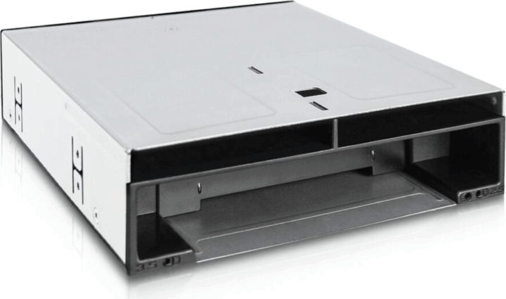 Icy Dock MB095SP-B 2.5" - 3.5" HDD beépítő keret Icy Dock MB095SP-B 2.5" - 3.5" HDD beépítő keret