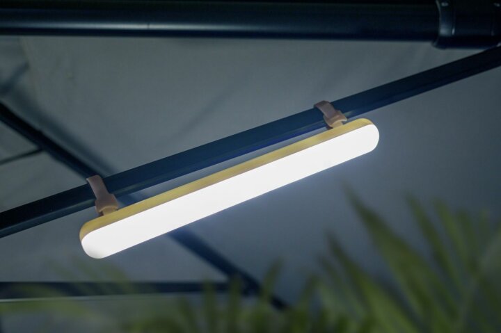 New Garden Banana Kültéri Akkus hordozható RGB LED lámpa