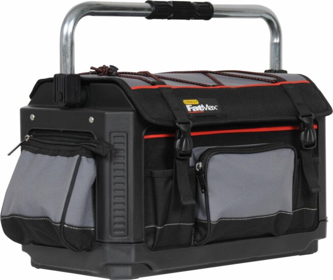 Stanley 1-79-213 FatMax hordozható szerszámosláda védőburkolattal 25L Stanley 1-79-213 FatMax hordozható szerszámosláda védőburkolattal 25L