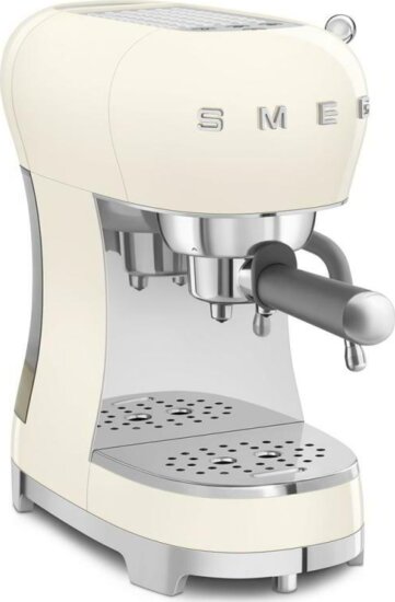 SMEG ECF02CREU Espresso Kávéfőző 1350 Watt - Krém SMEG ECF02CREU Espresso Kávéfőző 1350 Watt - Krém