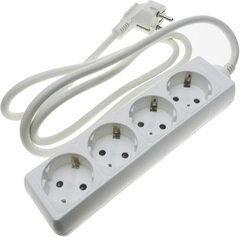 Blackbird Hálózati elosztó 4 aljzatos 1.5m - Fehér