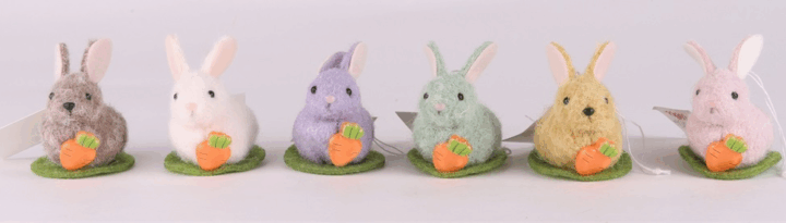 Iris Gyapjas dekor nyuszi répával húsvéti dekoráció 9cm - Többféle Iris Gyapjas dekor nyuszi répával húsvéti dekoráció 9cm - Többféle