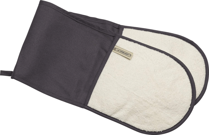Le Creuset Dupla Sütőkesztyű 89x20cm - Szürkésbarna Le Creuset Dupla Sütőkesztyű 89x20cm - Szürkésbarna
