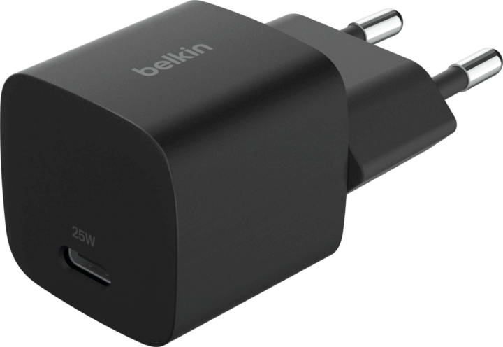 Belkin BOOSTCharge USB-C Hálózati töltő szett 25W - Fekete Belkin BOOSTCharge USB-C Hálózati töltő szett 25W - Fekete