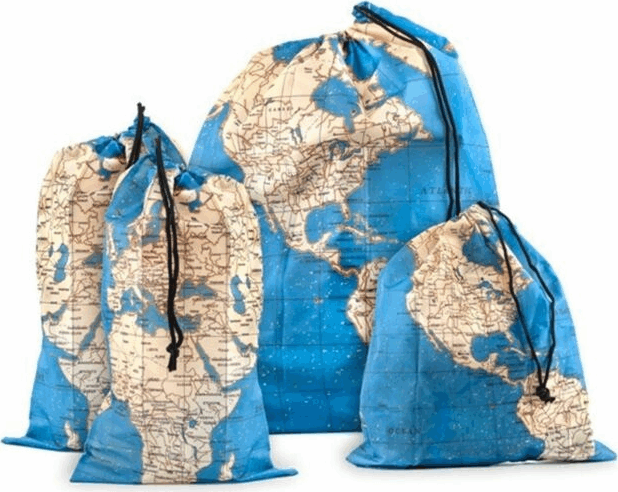 Kikkerland LB10 Világjáró 4 darabos utazó zsák szett - Kék/Mintás