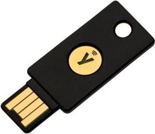Yubico YubiKey 5 NFC FIPS USB Biztonsági hardver kulcs - Fekete
