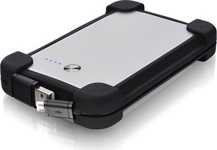 LUXA2 P1-PRO PO-UNP-PCP1SI-00 Powerbank 7000mAh 10,5W (1-2.1A / 5V) - Ezüst/Fekete LUXA2 P1-PRO PO-UNP-PCP1SI-00 Powerbank 7000mAh 10,5W (1-2.1A / 5V) - Ezüst/Fekete