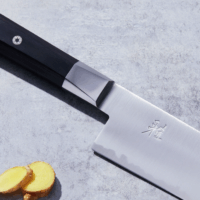 Miyabi 4000FC Santoku Rozsdamentes acél kés 18 cm - Fekete