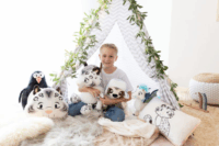 Nici Eleni Snowbell hópárduc párna 43 x 25 cm