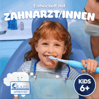 Oral-B iO Kids 6+ Forgó-Oscilláló Gyermek Fogkefe - Kék