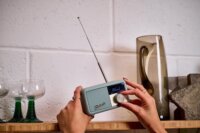 Roberts Radio Petite 2 Bluetooth hordozható FM/DAB/DAB+ Zsebrádió - Kék