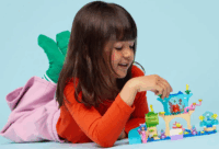 LEGO®: 11204 - Gabby Babaháza Cukorkahegy és Cicakert