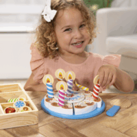 Spin Master Melissa & Doug Fa születésnapi torta játékszett