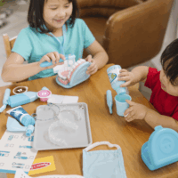 Spin Master Melissa & Doug - Szuper mosoly fogorvos szerepjáték készlet