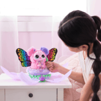 Spin Master Hatchimals Bloomables Puppyfly Játékfigura