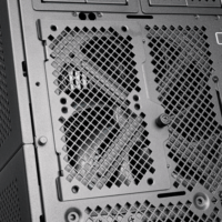 SilverStone ALTA D1 Full Tower Számítógépház + 1db 140mm + 2db 180mm ventilátor - Fekete