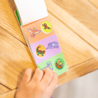 Spin Master Melissa & Doug - Sticker WOW! matrica utántöltő készlet - Dinoszaurusz