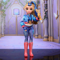 Spin Master Unicorn Academy Isabel Öltöztetős Baba