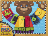 Spin Master Melissa & Doug Macis öltöztetős fejlesztő játék