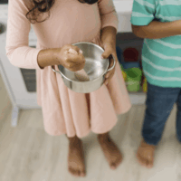 Spin Master Melissa & Doug 8 darabos Rozsdamentes acél játék edénykészlet