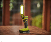 Ryobi 5133006430 Akkus Kézi LED Munkalámpa 800 lumen 18V - Lime/Fekete