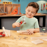 MGA Entertainment Litte Tikes Creative Construction Játék kalapács és szegező készlet