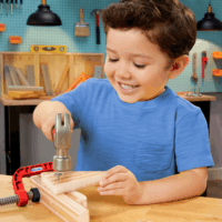 MGA Entertainment Litte Tikes Creative Construction Játék kalapács és szegező készlet