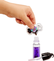 MGA Entertainment Yummiland Szájfény baba Sour Sweeties - Blake Likorice