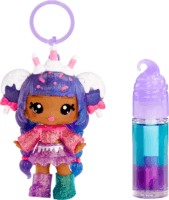 MGA Entertainment Yummiland Színváltós szájfény baba - Carly Cakepop