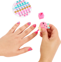 MGA Entertainment Yummiland Beauty Bag Játékszett szájfény babával - Cupcake