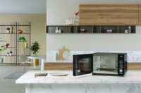 Bauknecht MF 255 B Szabadonálló Mikrohullámú sütő 25L 800W - Fekete