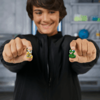 Moose Toys MrBeast Lab Swarms S3 Mega Lab - Lavinagömb 14 darabos figura szett