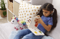 Simba PetZoo Szivárvány unikornis interaktív plüss kisállat